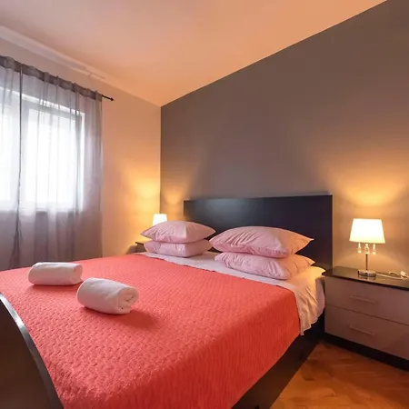 Lejlighed Matteo -free Parking Split