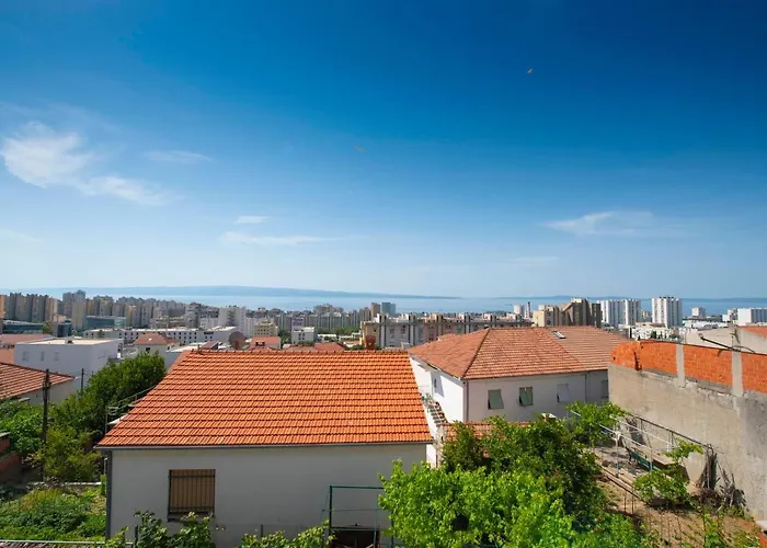 Matteo -free Parking Спліт