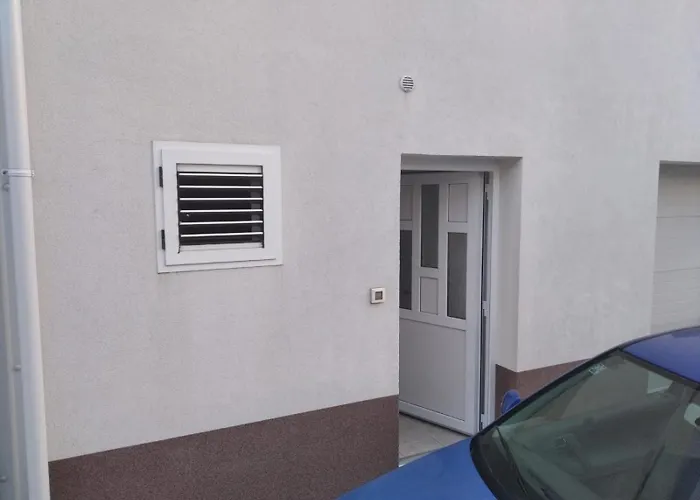 Апартаменти Matteo -free Parking *