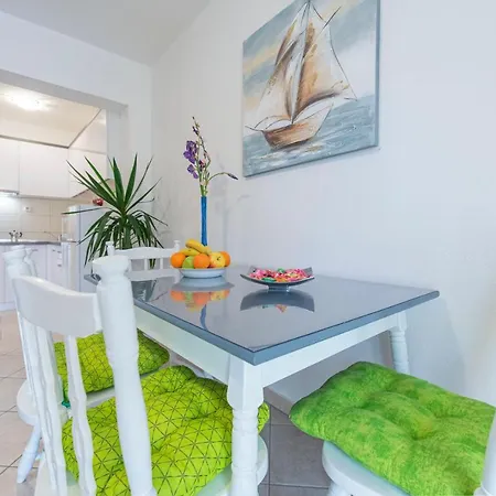 Lägenhet Matteo -free Parking *